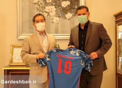 دیدار تجاری-ورزشی علی دایی و سفیر ژاپن در تهران