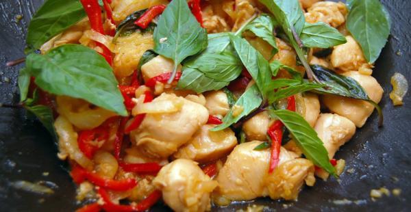 به دنیای غذاهای تایلندی خوش آمدید : 39 طعم تازه و هیجان انگیز